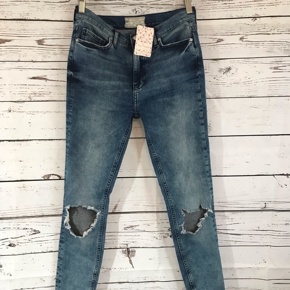 Free People NWT Distressed Knee Jeans